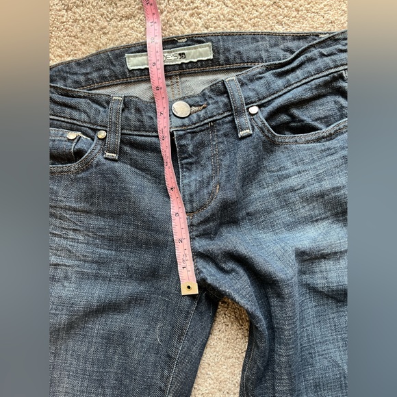 Joe’s Jeans Low Rise Bootcut Jeans - Picture 7 of 11